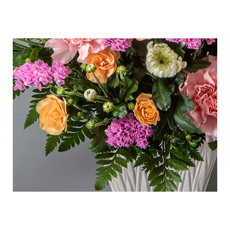 funeral-flower-japan-chrysanthemums
